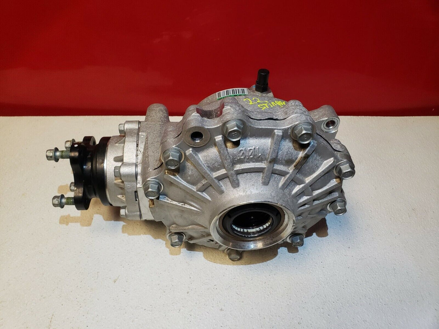 21 22 Kia Stinger 3.3l Front Differential Ratio 3.538. Only 312 Miles. T02160