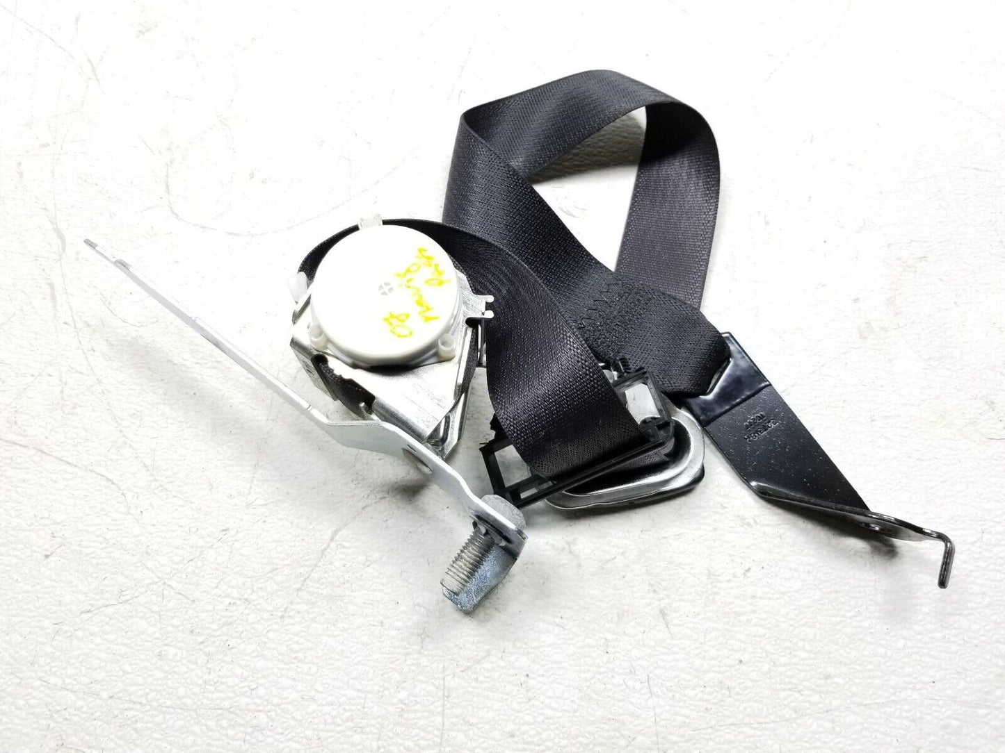 2007 - 2014 Lincoln Navigator Front Right Passenger Seat Belt Retractor OEM