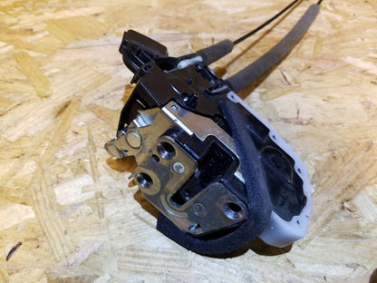 09 10 11 12 Nissan Altima Front Right Pass Door Lock Latch  Actuator OEM 78k