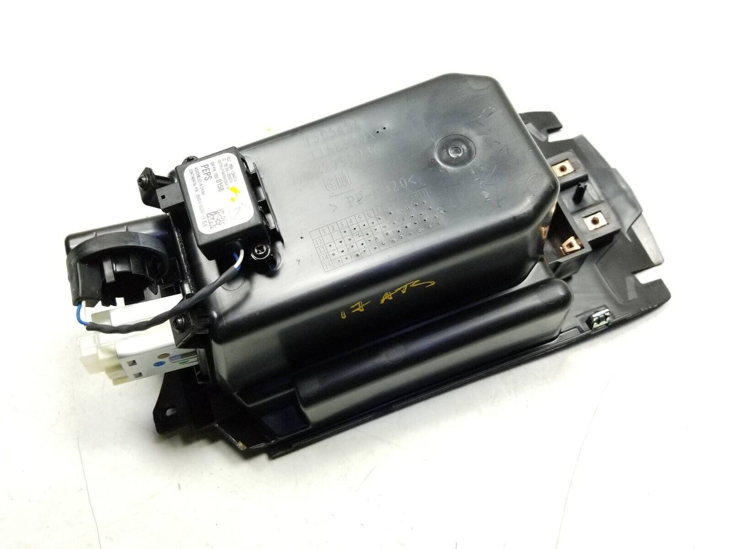 2013 - 2018 Cadillac Ats Center Console Storage Box W/ Theft Control Module OEM