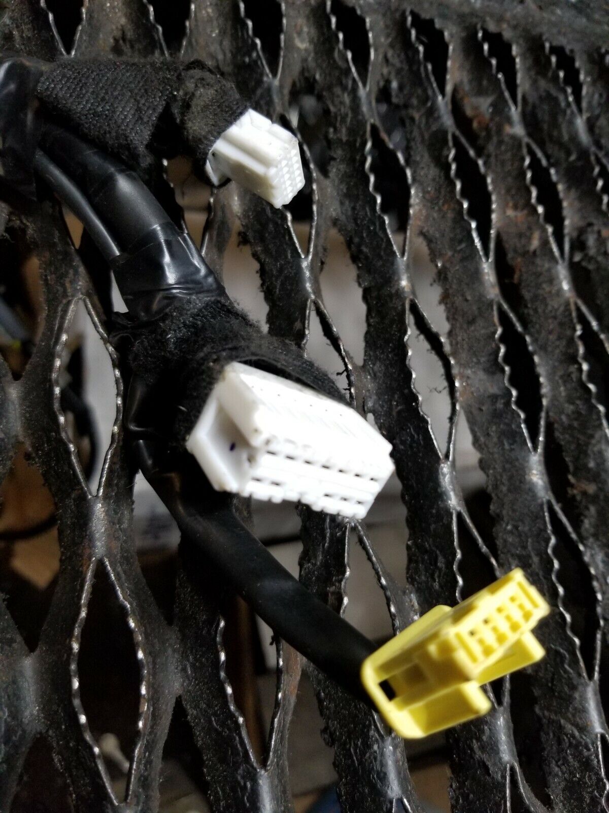 13 14 15 16 Nissan Versa Sdn Front Left Driver Door Wire Harness OEM