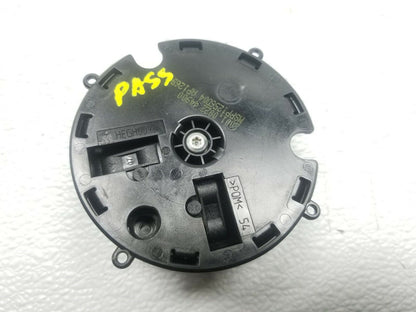 19 20 Chevrolet Blazer Rigth Pass Door Mirror Adjust Motor OEM 11k Miles