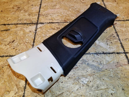 17 18 19 20 Cadillac Xt5 Upper B Pillar Trim Left Driver Side OEM 34k