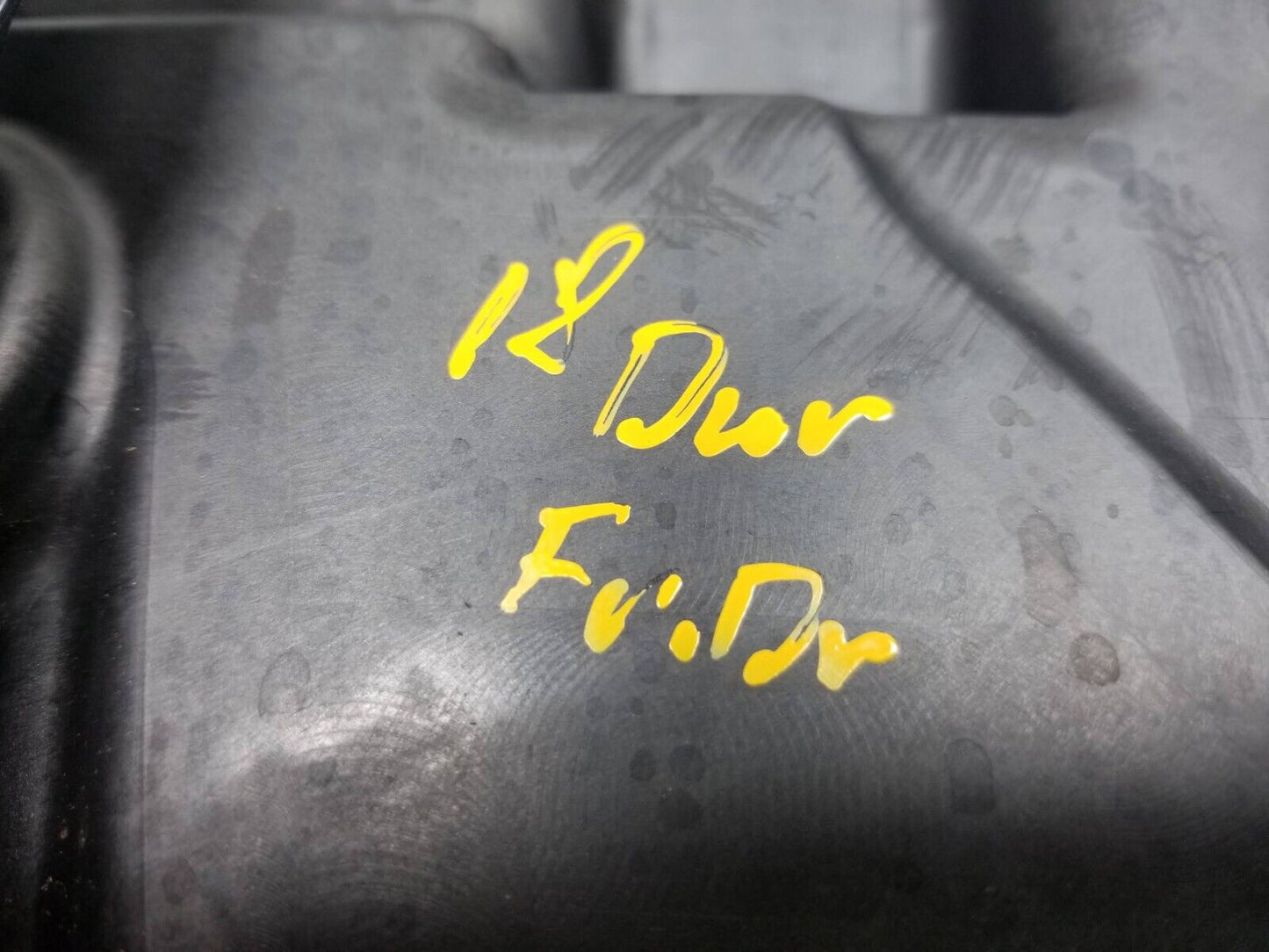 16 17 18 19 20 Dodge Durango Front Left Driver Door Window Regulator Panel OEM