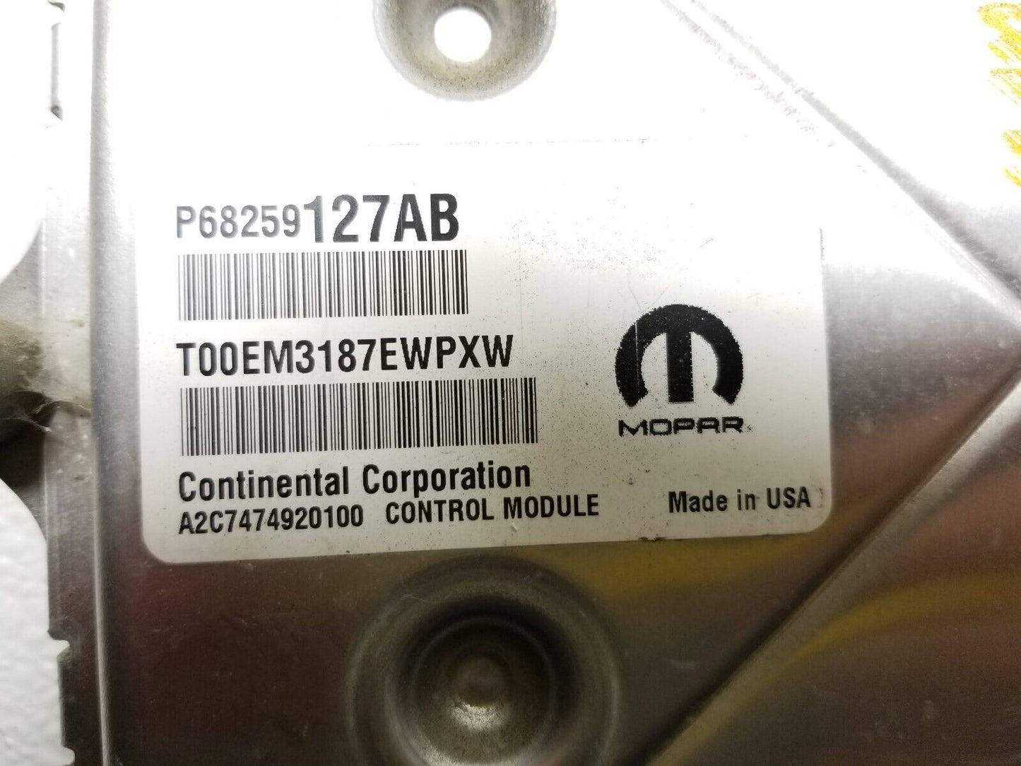 2016 - 2020 Dodge Journey 2.4l Ecu Engine Control Module 68259127ab OEM 55k
