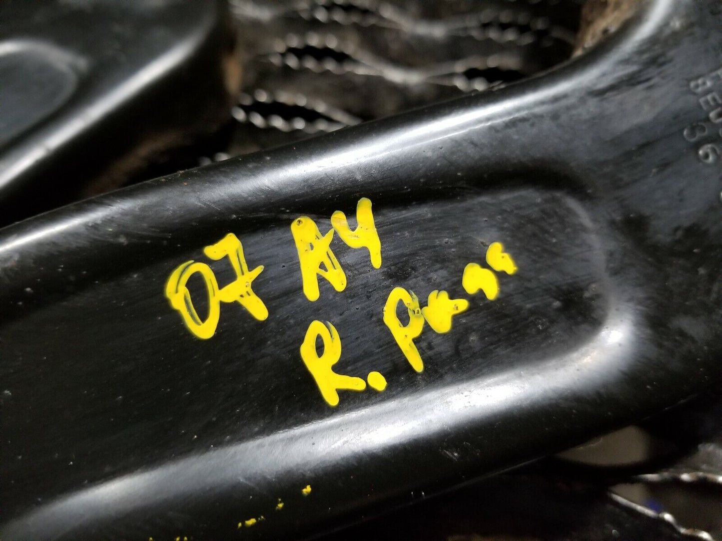 06 07 08 Audi A4 2.0t Rear Upper Control Arm Lh & Rh 2pcs OEM 85k