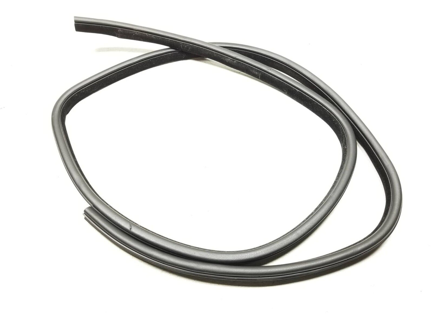 15 16 17 18 19 Chrysler 300 Rear Right Pass Side Door Weatherstrip Seal OEM 42k