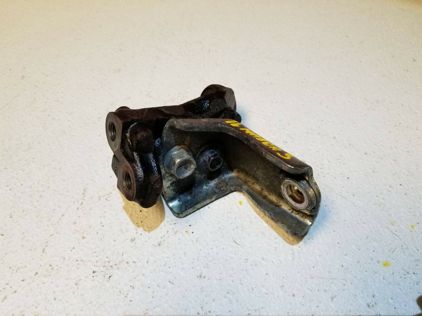 14 15 16 Mazda 3 2.0l Engine Mount Bracket OEM 41k Miles