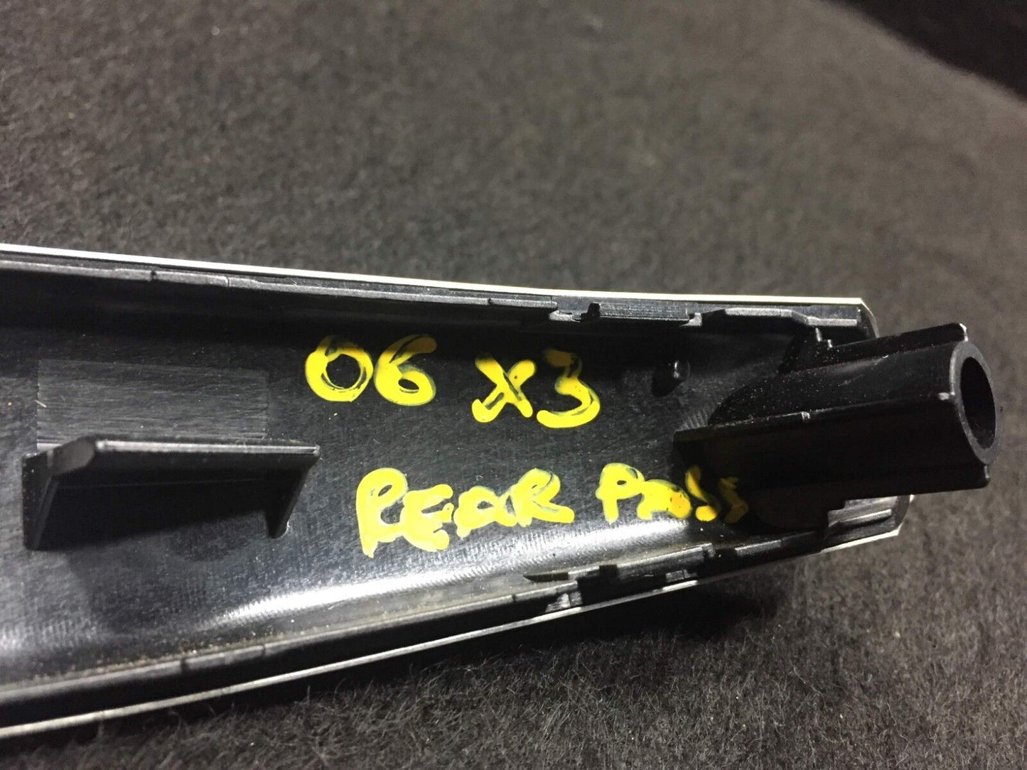 04 05 06 BMW X3 E83 Rear Right Pass Side Door Strip Handle Upper Trim OEM D34