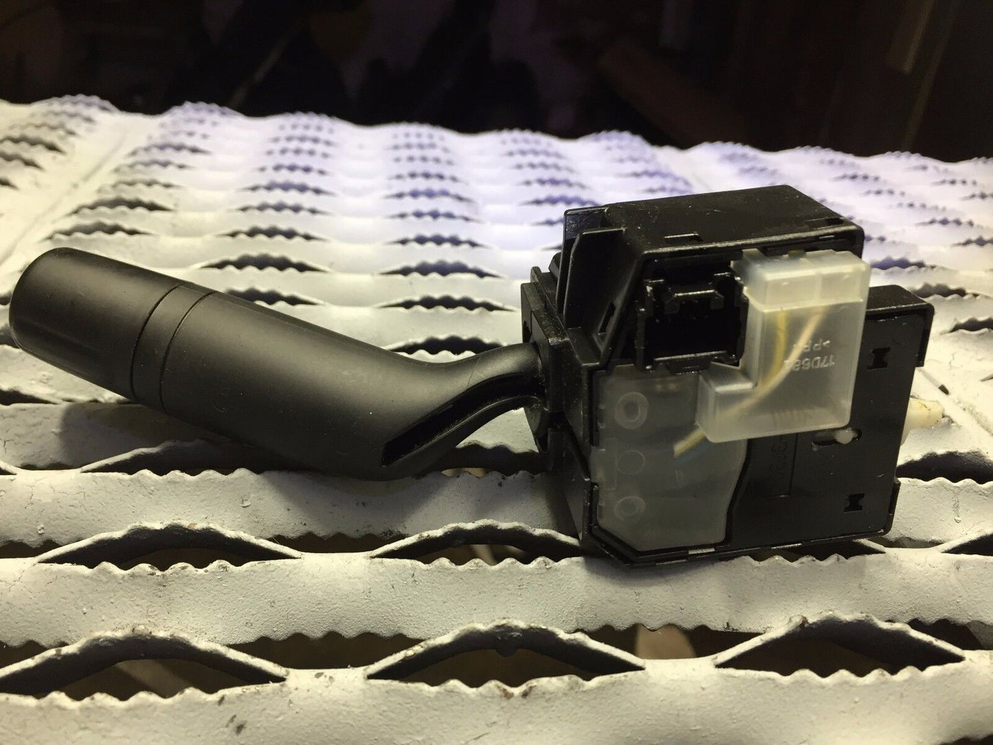 09 10 11 12 13 Mazda 3 Steering Wheel Headlight Lamp Turn Signal Switch OEM