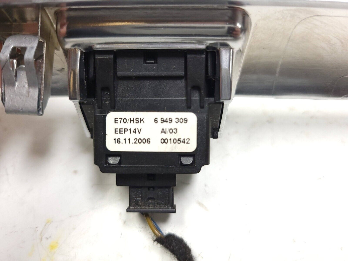 2007 - 2010 BMW X5 E70 Glove Box Switch Lock Silver Dash Trim 6956694 OEM