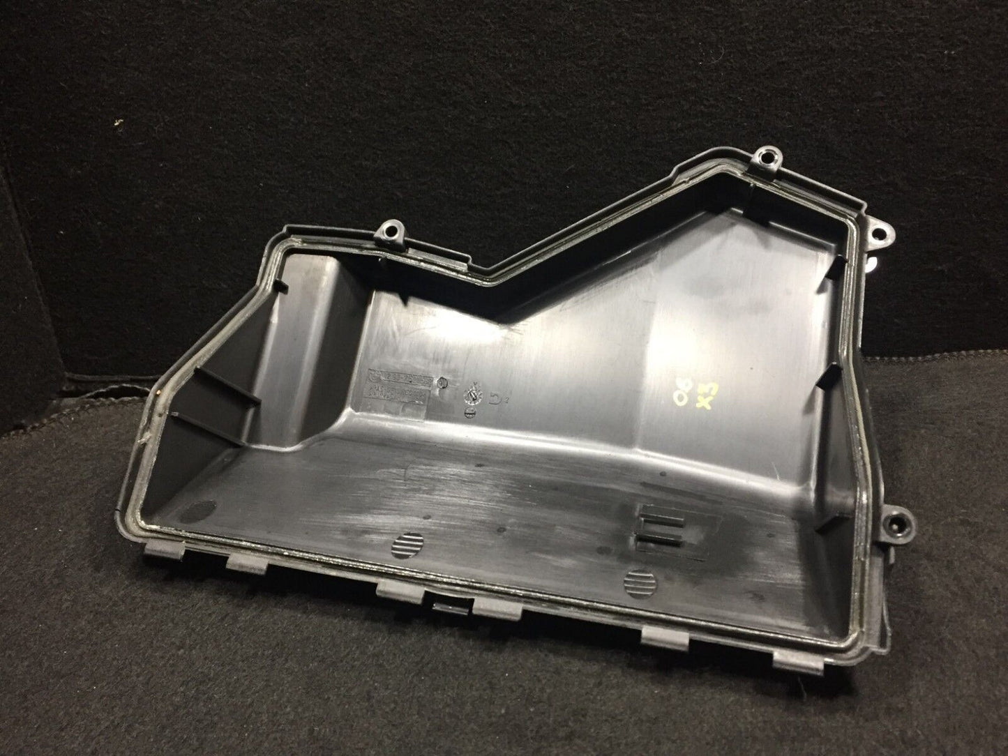 04 05 06 BMW X3 E83 3.0l Ecu Electronic Box Cover 7521582 OEM D34