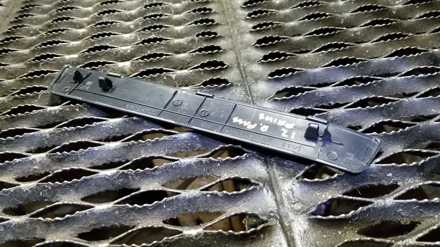12 13 14 15 Toyota Prius Rear Door Sill Scuff Plate Passenger Side OEM