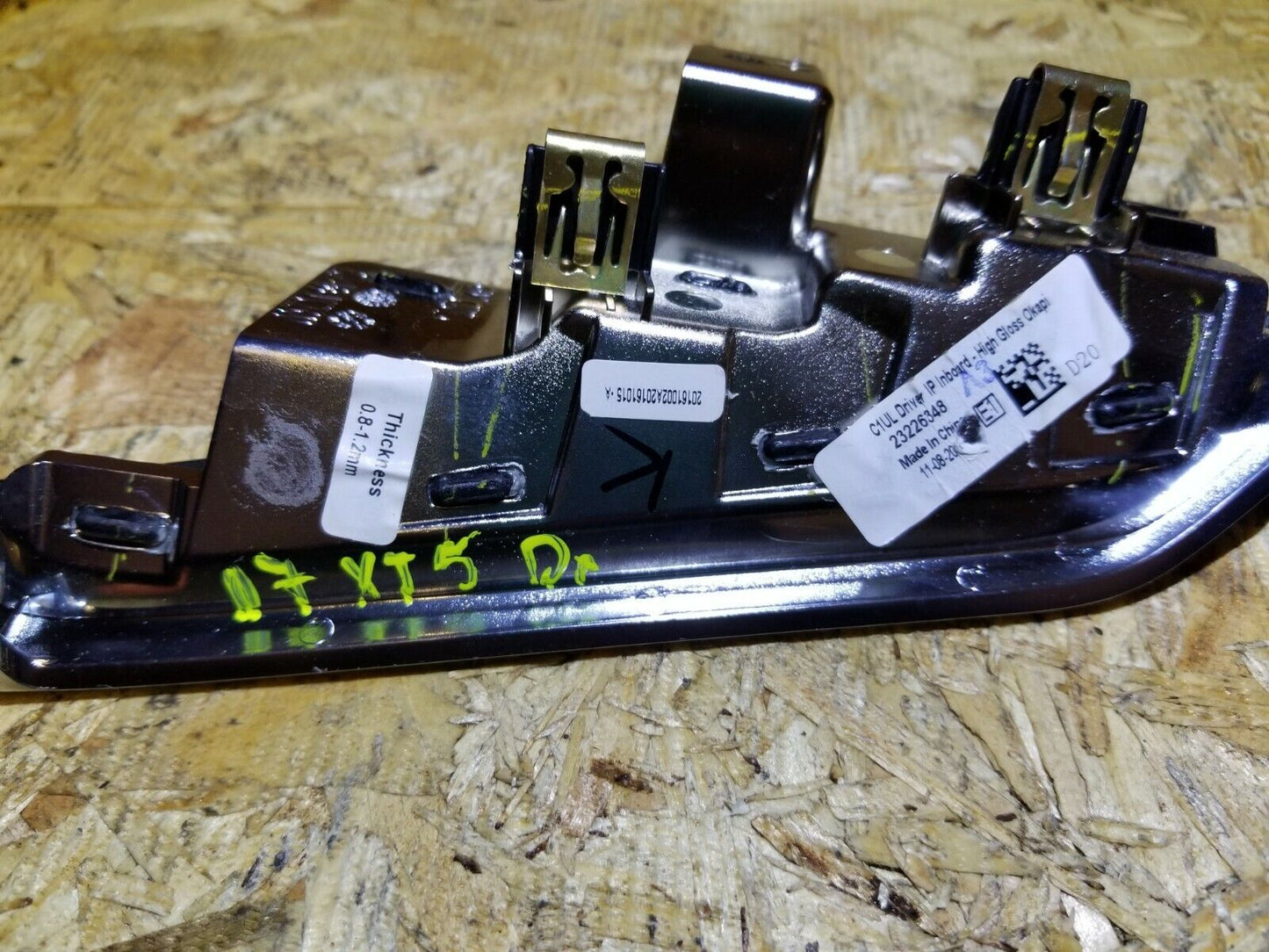 17 18 19 20 Cadillac Xt5 Dash Applique Window Trim Panel Right 23226348 OEM 34k