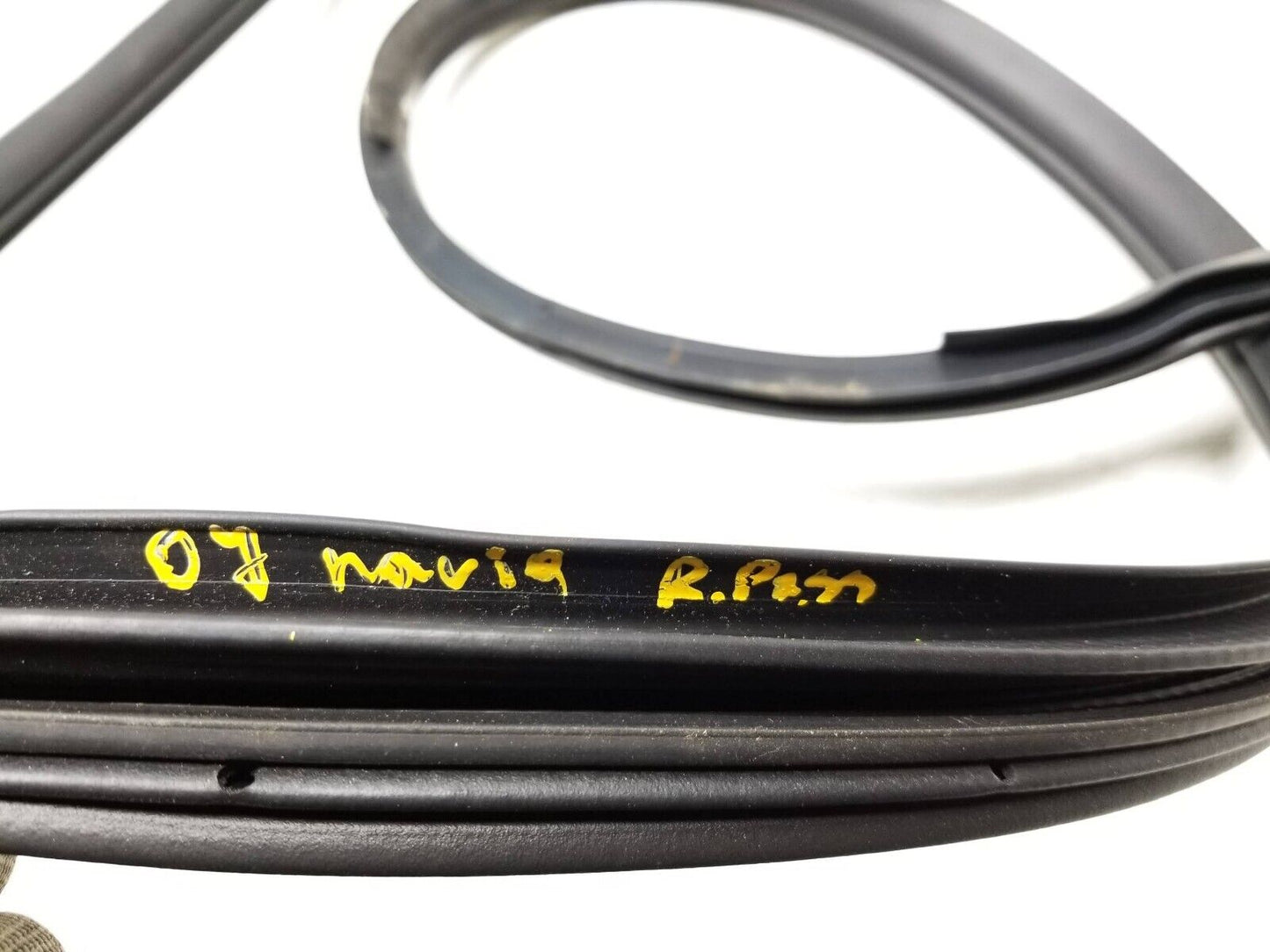 2007-2014 Lincoln Navigator Rear Right Pass Side Door Weatherstrip Seal OEM