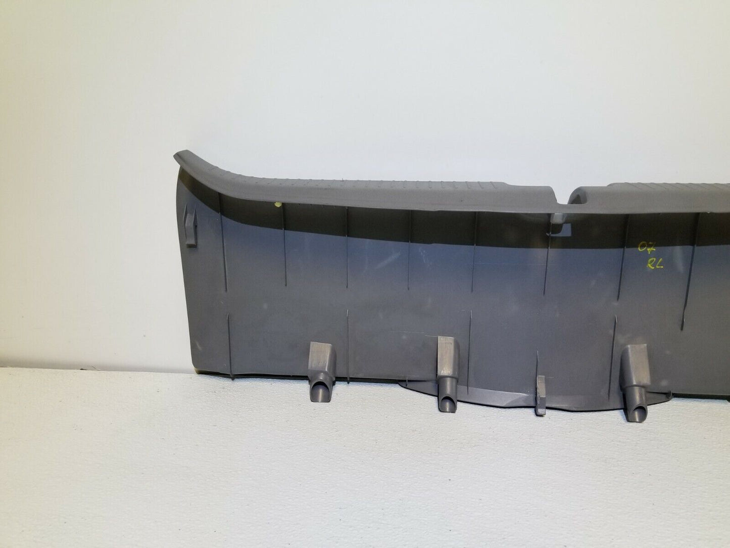 06 07 08 Acura Rl Rear Trunk Latch Lock Cover Panel Lining Trim 84640-sja OEM