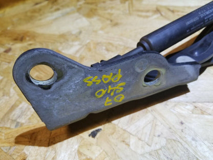 05 06 07 Volvo S40 Trunk Hinge (pair) OEM