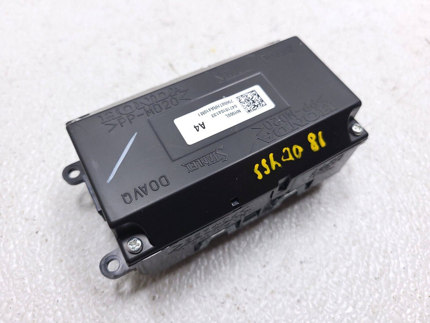 18 19 20 21 22 Honda Odyssey Rear Roof AC Heater Climate Control Switch OEM