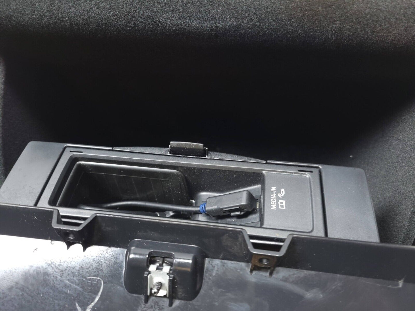 09 10 11 12 Volkswagen Cc Glove Box 3aa857938 OEM