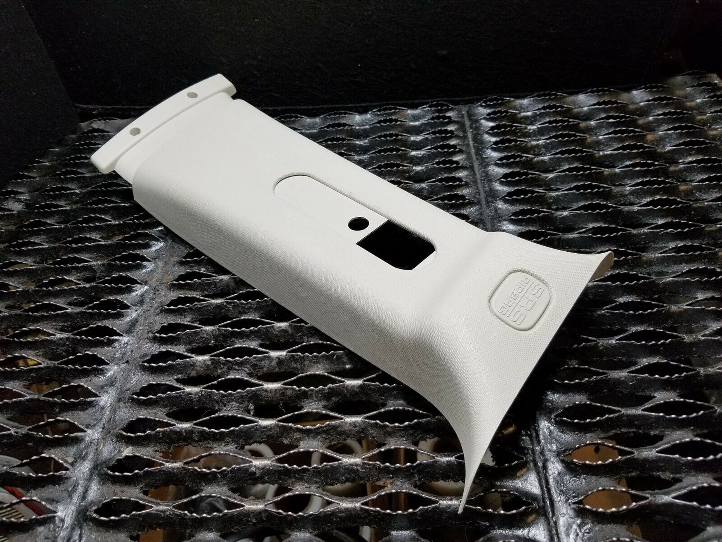 13 14 15 16 17 Jeep Compass Right Passenger Upper B Pillar Trim Cover OEM 30k