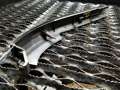 11 12 13 Kia Soul Roof End Cap Molding Right Passenger Side OEM