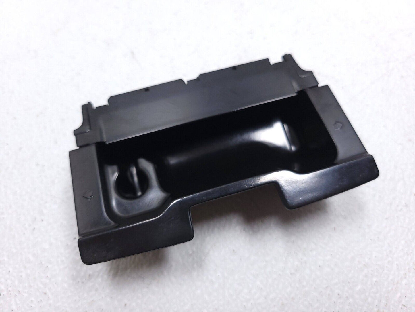 06 07 08 09 10 11 Mercedes Ml500 Center Console Ash Tray A1648130094 OEM