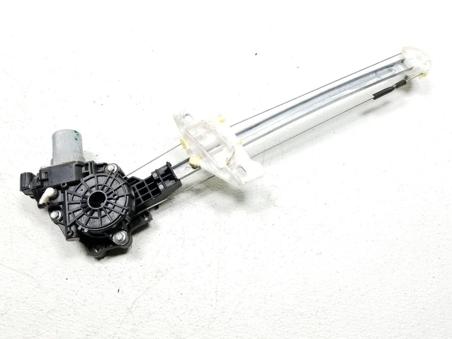 16 17 18 19 20 Honda Civic Sedan Rear Left Drive Side Window Regulator Motor OEM
