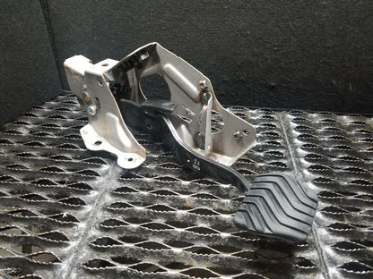 16 17 18 19 Nissan Rogue Brake Pedal OEM