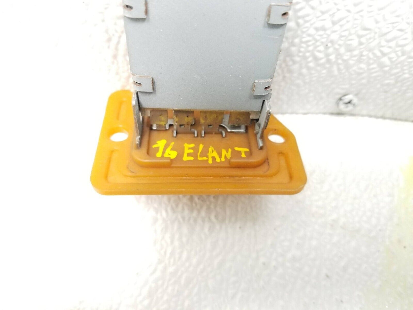 2011 - 2016 Hyundai Elantra Blower Motor Resistor OEM