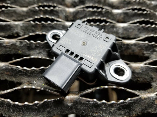 14 2014 Dodge Grand Caravan  Acceleration Yaw Rate Sensor 56029560 OEM