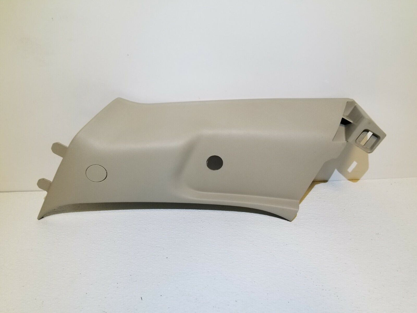 11 12 13 14 Ford Edge Rear C Pillar Trim Panel Passenger Side OEM 43k Miles