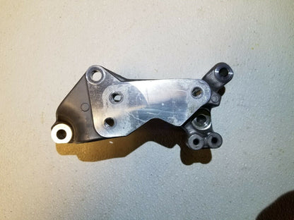 16 17 Subaru Legacy 2.5l Engine Mount Bracket OEM 10k Miles