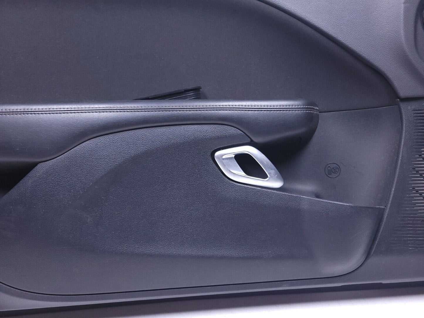 15 - 18 Dodge Challenger Front Door Trim Panel Left Driver Side OEM 87k