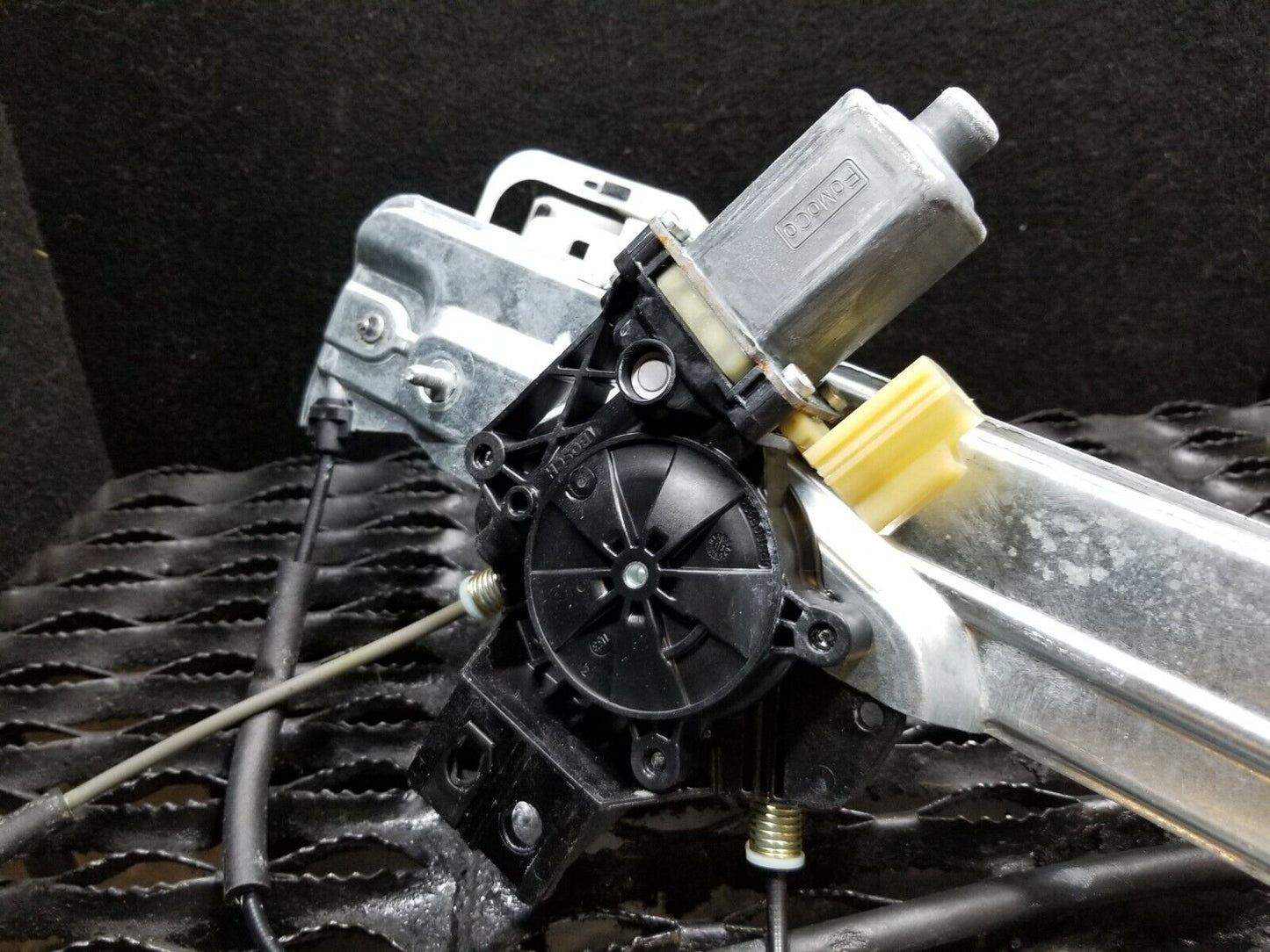 13 14 15 16 Ford Escape Front Left Driver Door Window Regulator Motor OEM 83k