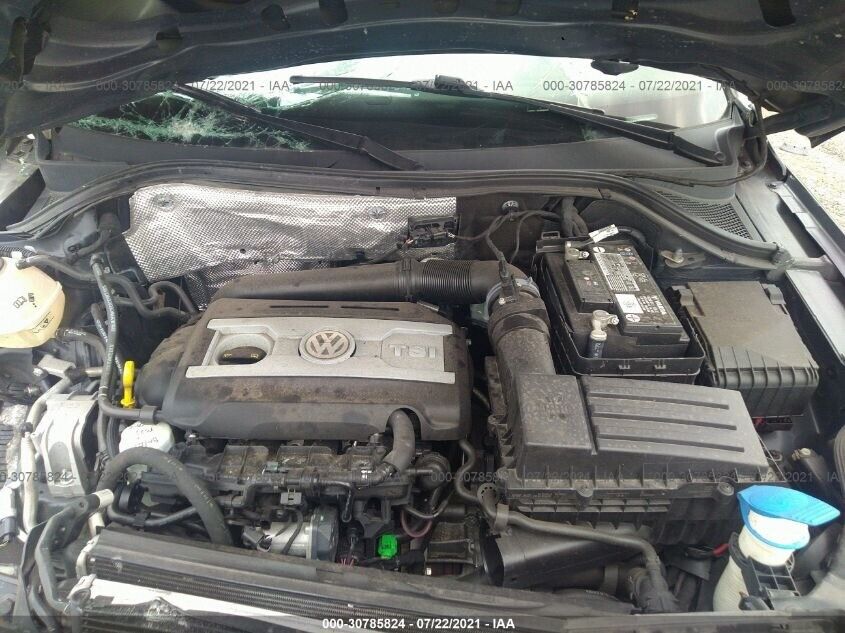 09 11 12 13 14 15 16 17 VW Tiguan Air Intake Duct Tube OEM 43k