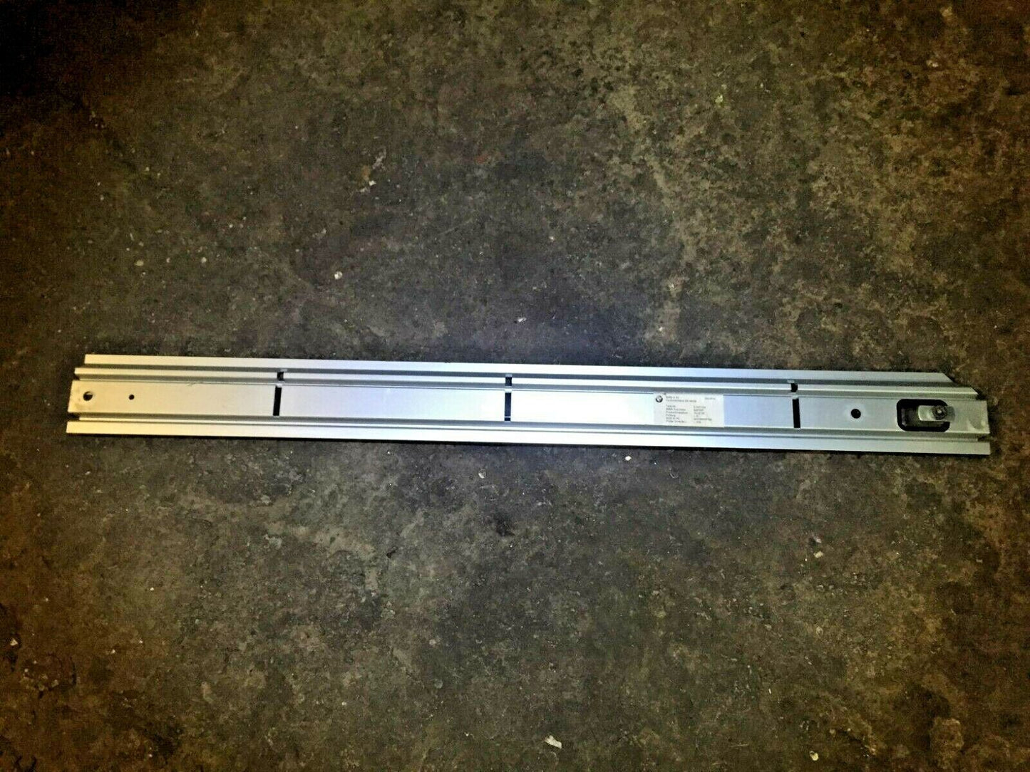 04 05 06 07 08 09 10 BMW X3 E83 Rear Cargo Tie Down Frame Rail Right OEM D34