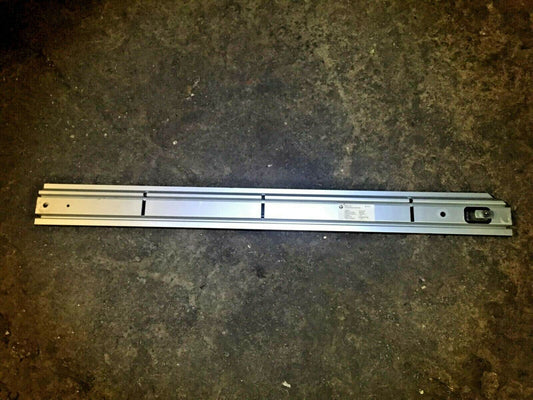 04 05 06 07 08 09 10 BMW X3 E83 Rear Cargo Tie Down Frame Rail Right OEM D34