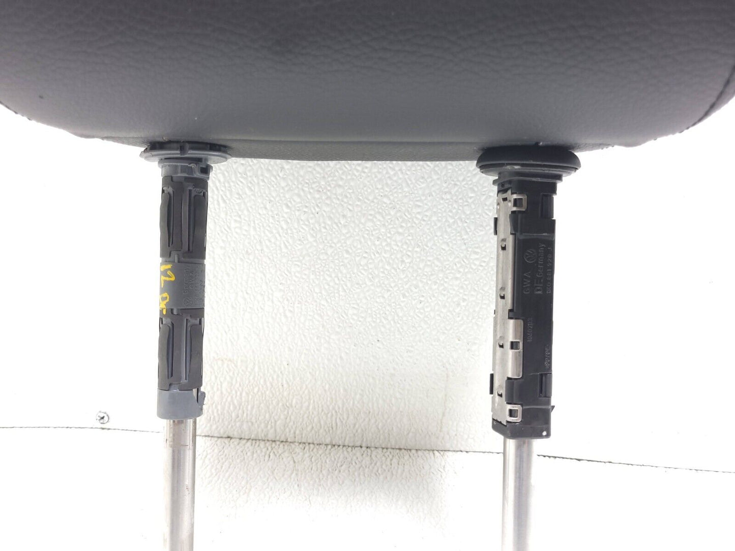 09 10 11 12 Volkswagen Cc Front Driver Seat Headrest OEM