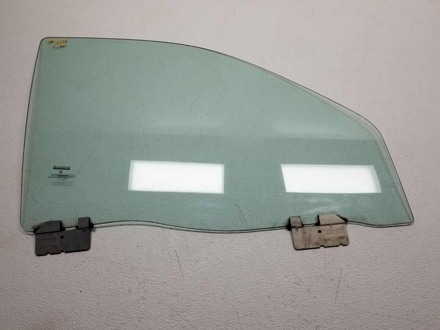 2006 - 2010 Jeep Grand Cherokee Front Door Window Glass Passenger Right Side OEM