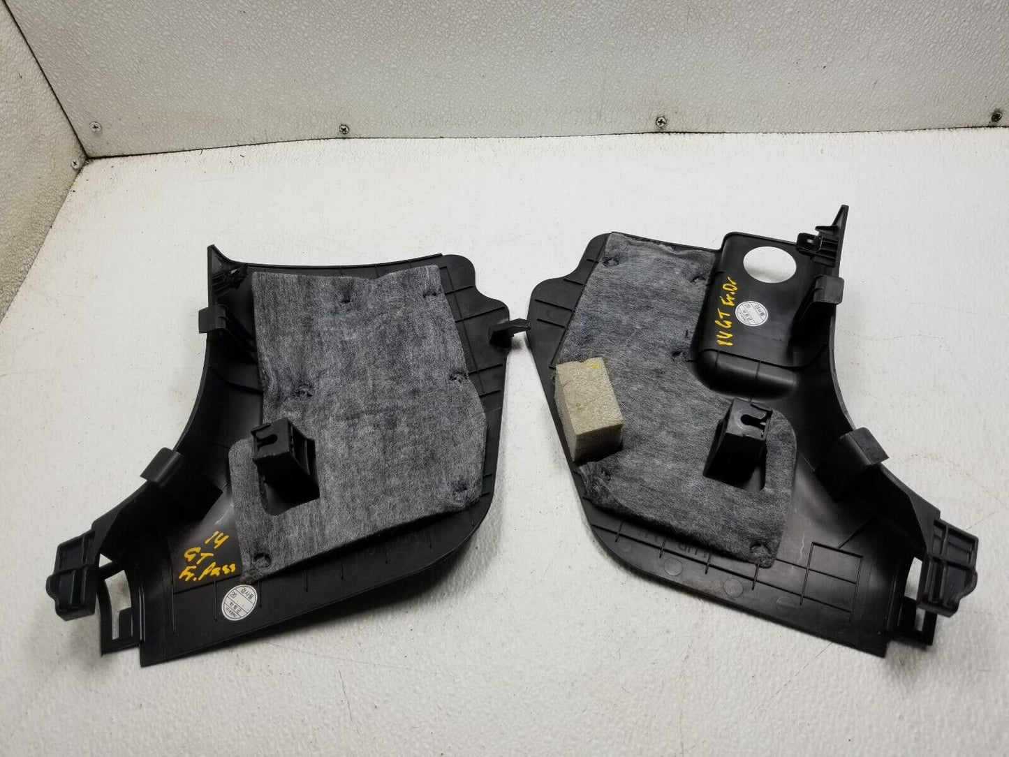 14 15 16 17 Hyundai Elantra Gt Front Kick Panel Cover Trim Left & Rigth Pair OEM