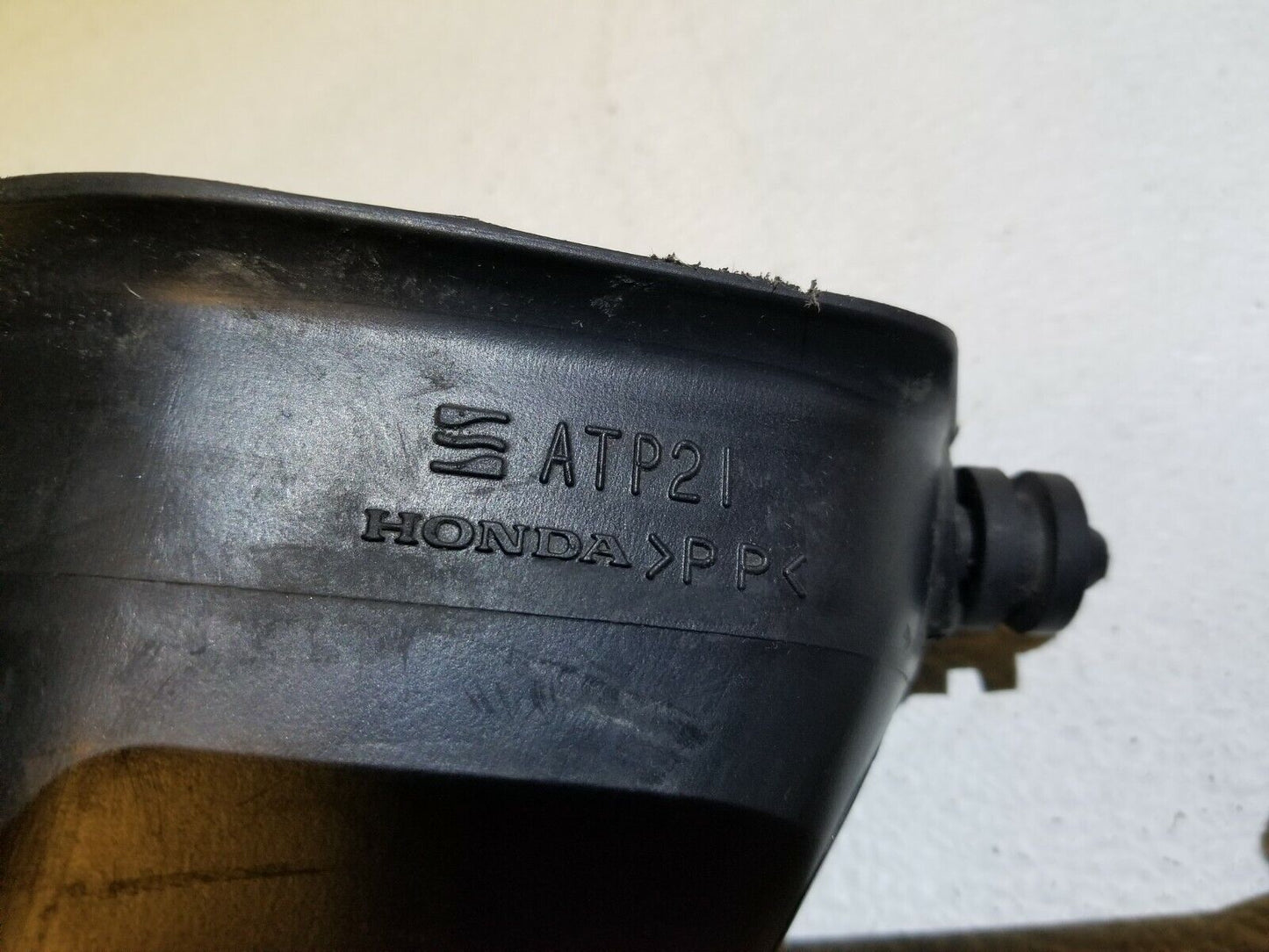 05 06 07 08 Acura Rl Air Intake Duct OEM