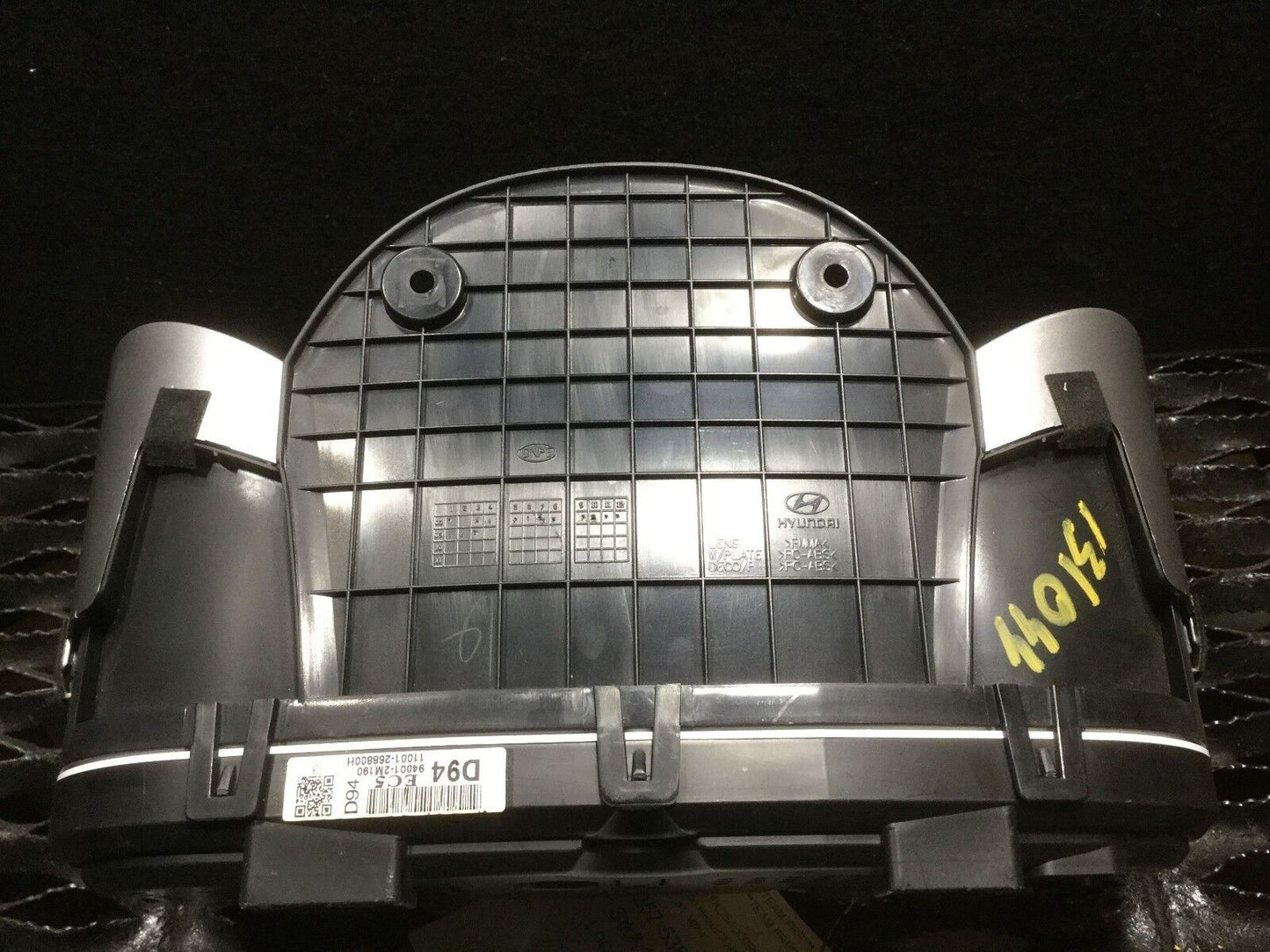10 2010 Hyundai Genesis Speedometer Instrument Cluster Panel Gauge OEM N43 34k