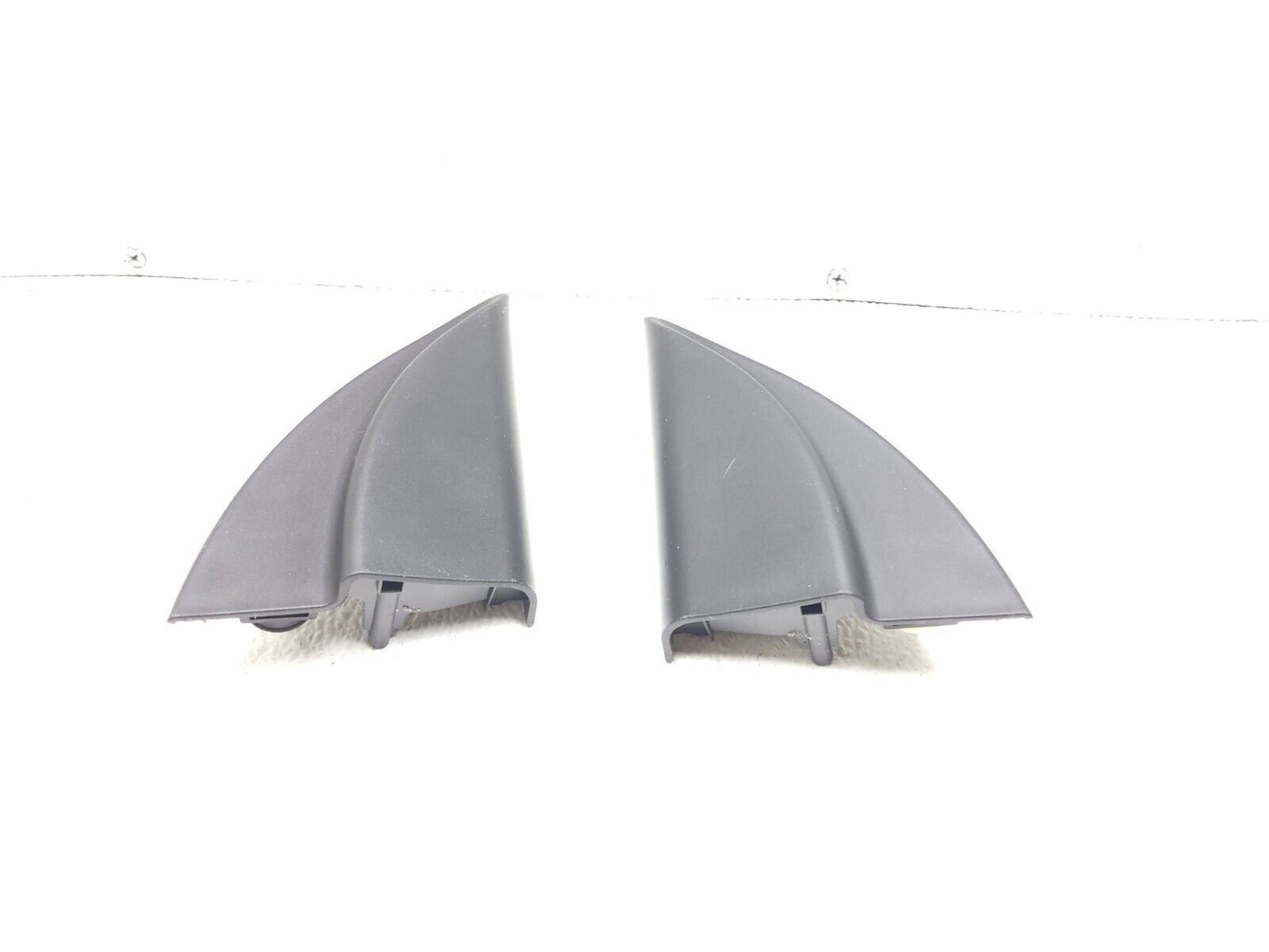 14 15 16 Hyundai Elantra Front Door Corner Molding Trim Left & Right OEM Sdn