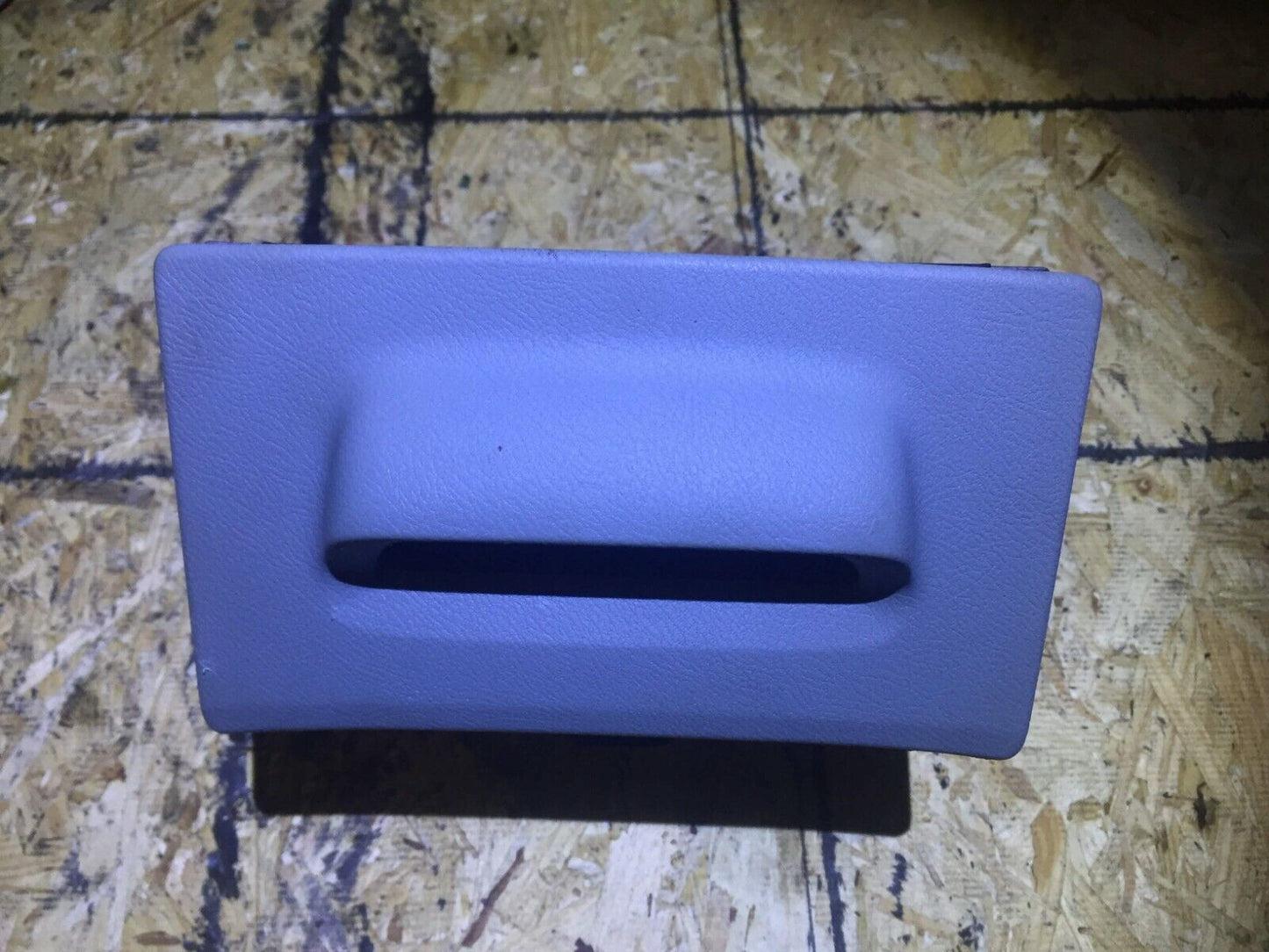 08 09 10 Honda Odyssey Front Center Console Cup Holder Storage  OEM D43