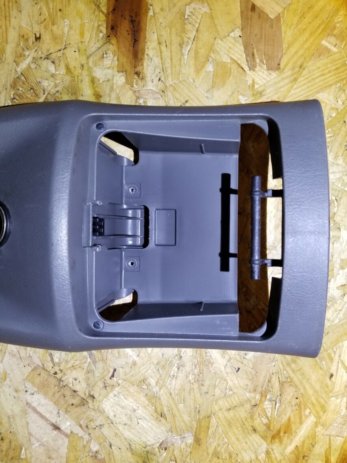 07 08 09 Hyundai Tucson Center Console End Cover OEM 89k