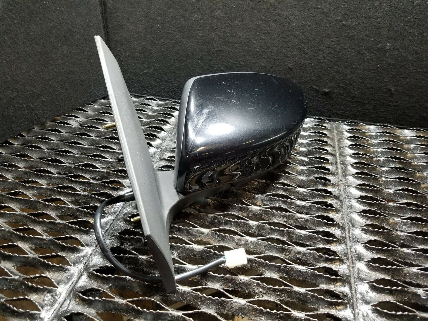 16 17 18 Nissan Sentra Left Driver Side Door Mirror (color: Kh3) OEM