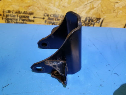 11 12 13 14 15 Lexus CT200h Transmission Mount Bracket OEM