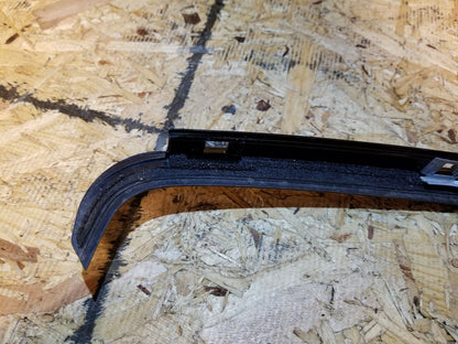04 05 06 07 08 09 Jaguar Xj8 Rear Left Driver Upper Door Window Trim Molding OEM