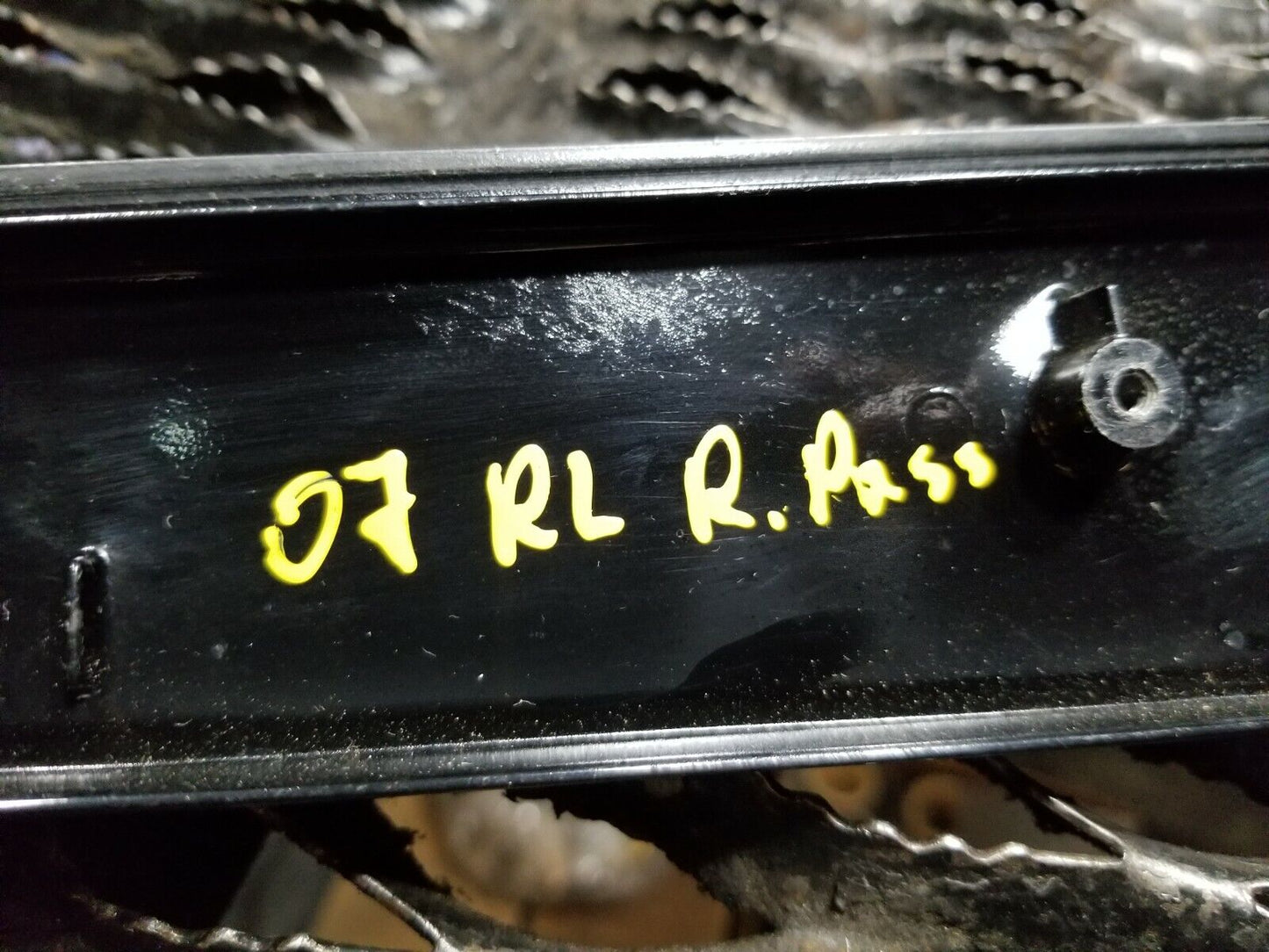 06 07 08 Acura Rl Rear Right Pass Side Exterior B Pillar Trim Molding OEM