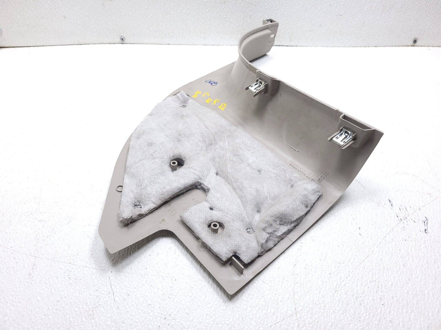 2006 - 2010 Jeep Grand Cherokee Front Kick Panel Cover Right Passenger Side OEM